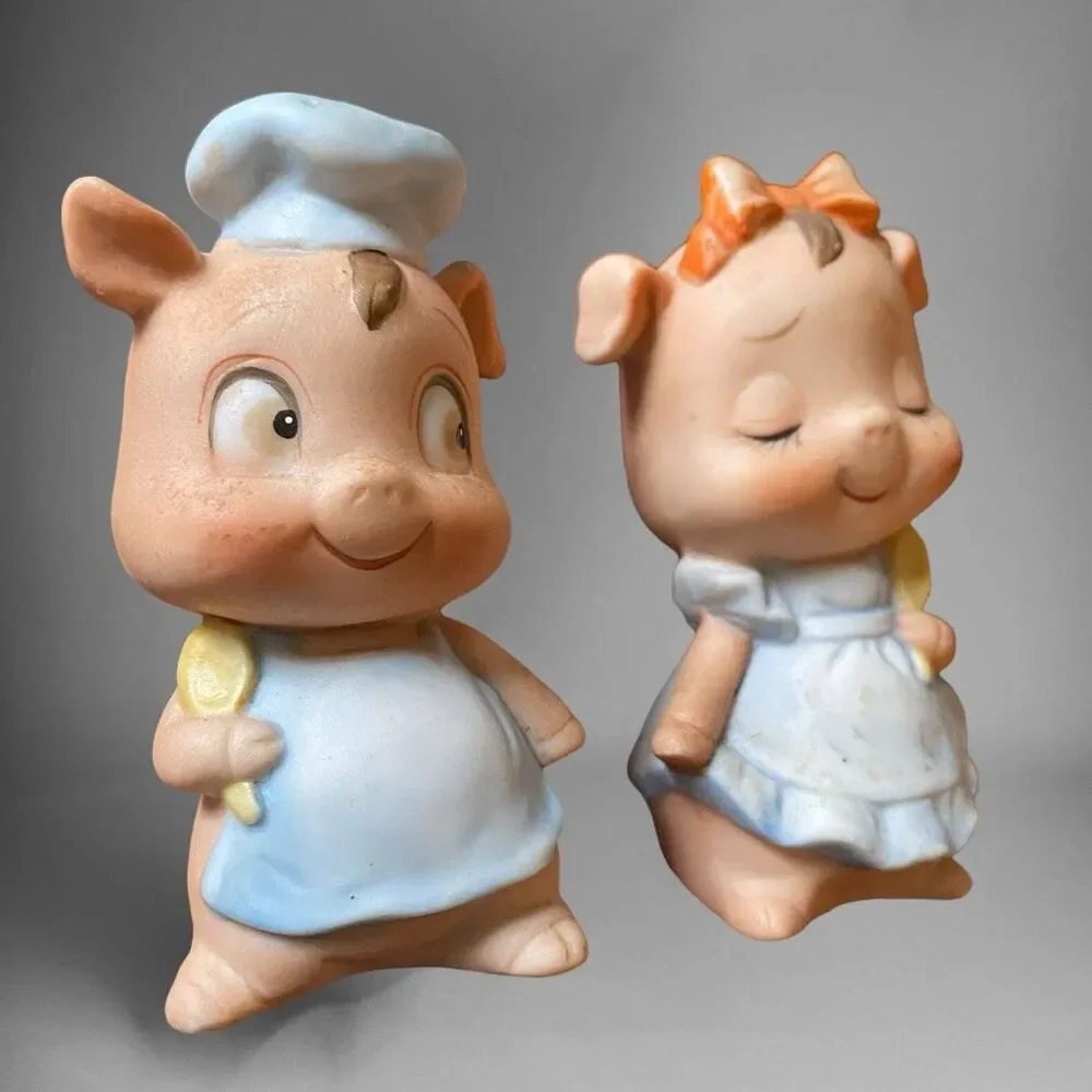 Vintage Pig Boy and Girl Salt and Pepper Shakers